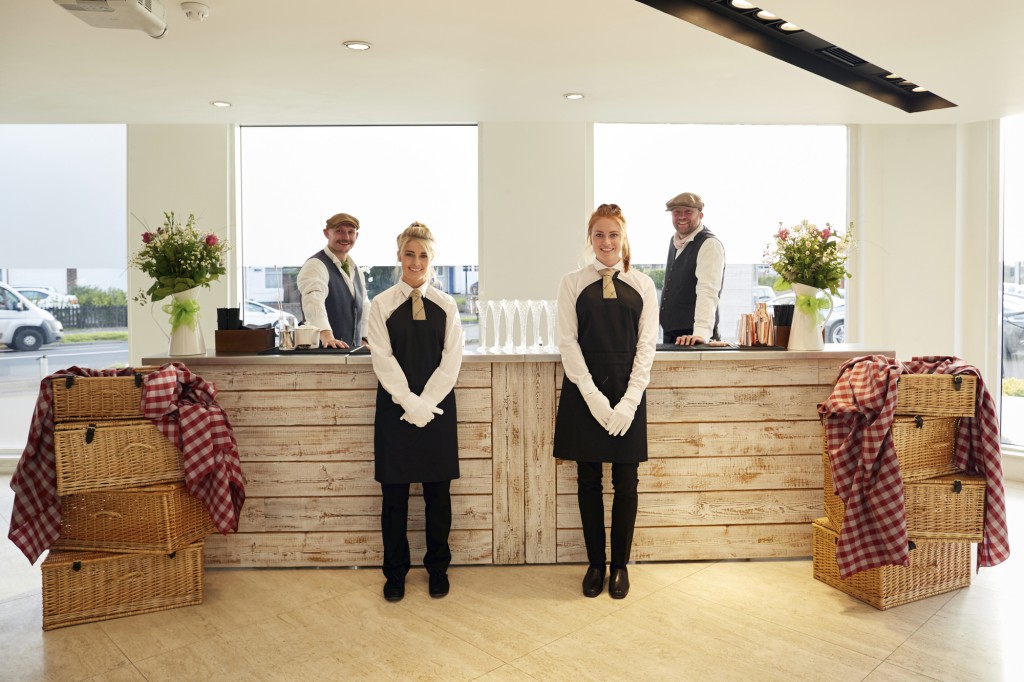 classic british mobile bar hire