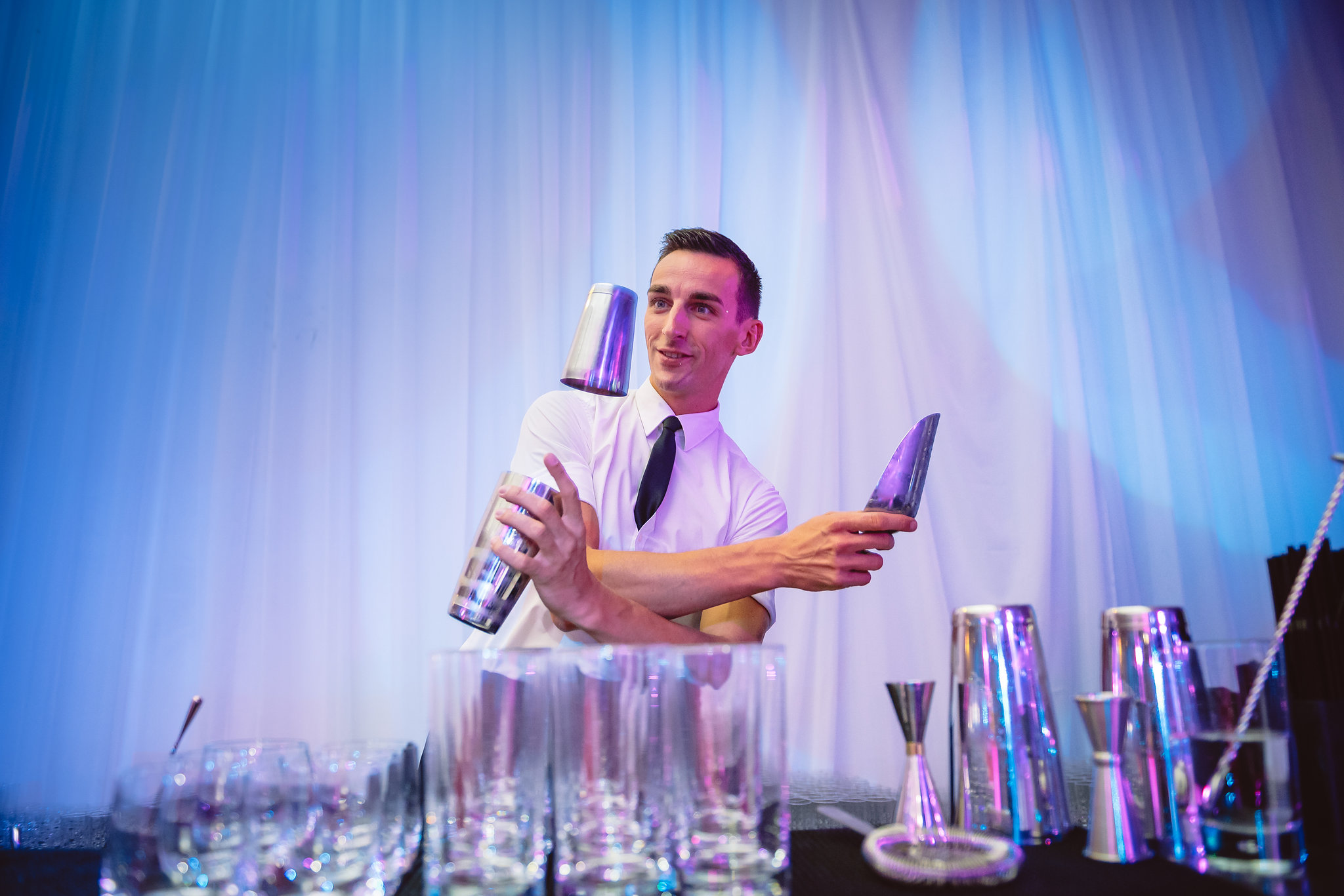 flair bartender hire