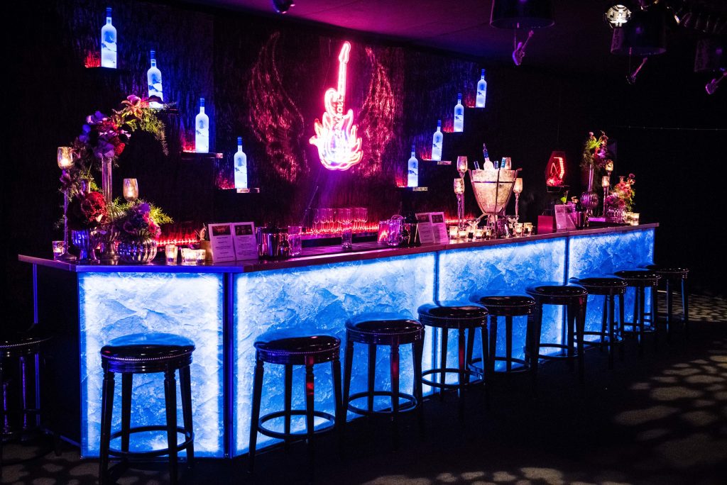 A spectacular Rock and Roll themed mobile bar for this private event