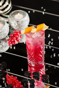 Berry Fizzoni cocktail for office cocktail parties.
